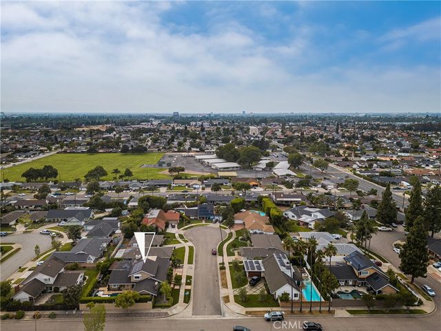 3030 E Elgin E, Orange, CA 92869