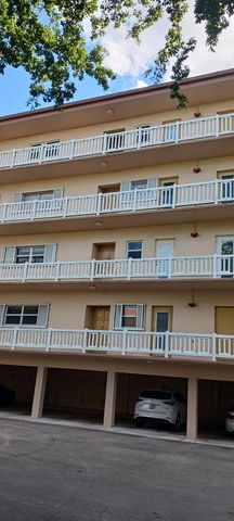 6731 Cypress Road 310, Plantation, FL 33317