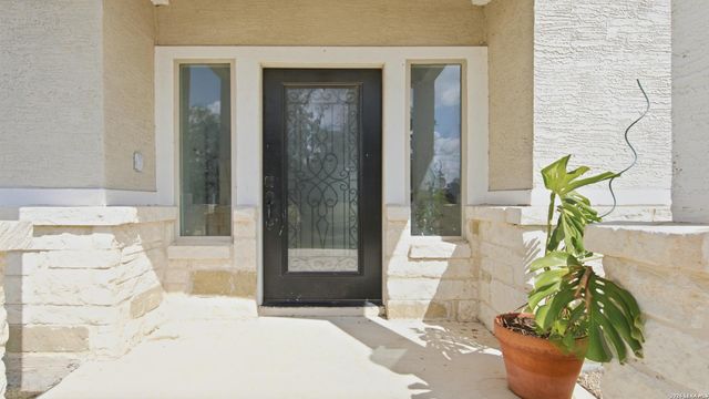 105 Hidden Haven, Floresville, TX 78114