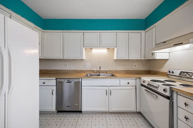 529 W Lookout Drive 225, Richardson, TX 75080