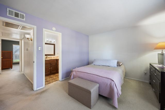 529 W Lookout Drive 225, Richardson, TX 75080