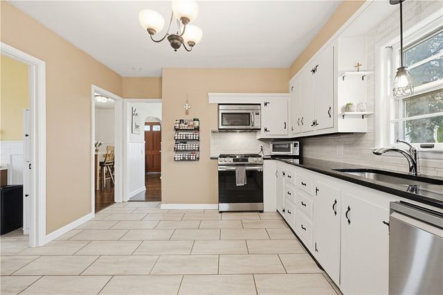 44 Eddy Street, Cumberland, RI 02864