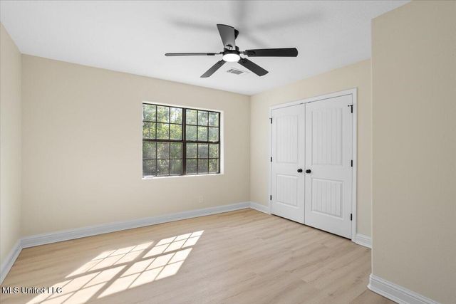 749 E North Street, Pass Christian, MS 39571