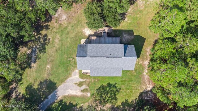 749 E North Street, Pass Christian, MS 39571