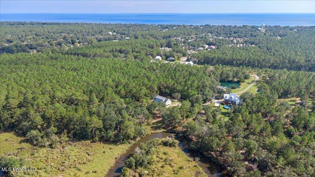 749 E North Street, Pass Christian, MS 39571