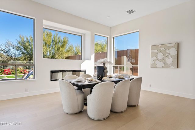 11792 E SAND HILLS Road, Scottsdale, AZ 85255