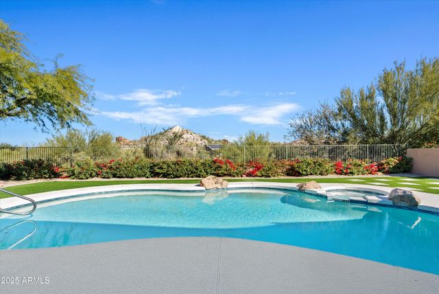 11792 E SAND HILLS Road, Scottsdale, AZ 85255