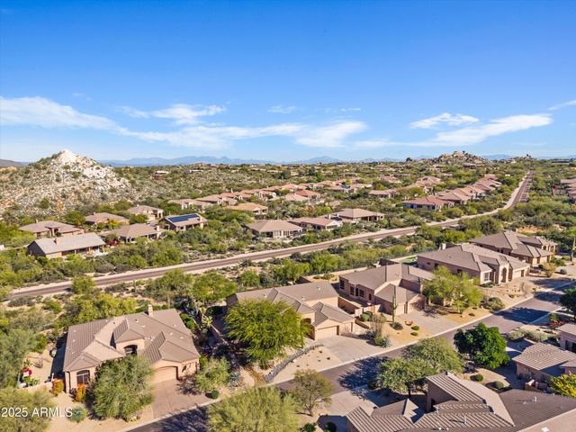 11792 E SAND HILLS Road, Scottsdale, AZ 85255