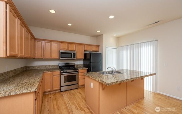 12902 81st Avenue Ct E, Puyallup, WA 98373