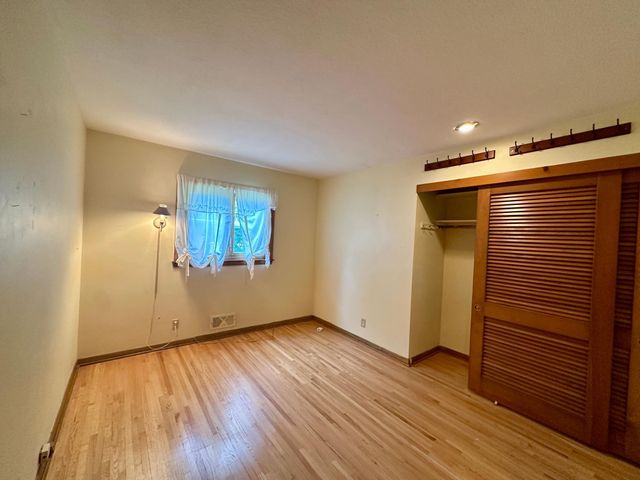 732 Forest Dale Road, New Brighton, MN 55112