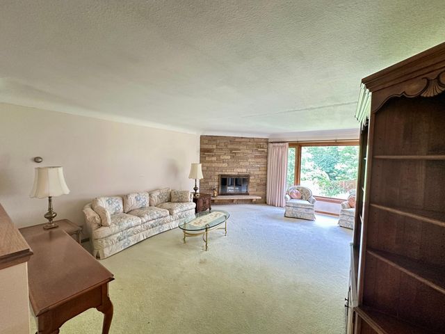 732 Forest Dale Road, New Brighton, MN 55112