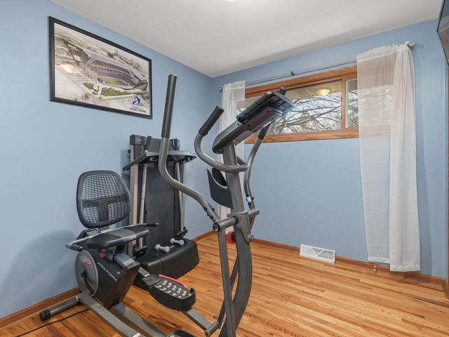 2700 64th Avenue N, Brooklyn Center, MN 55430