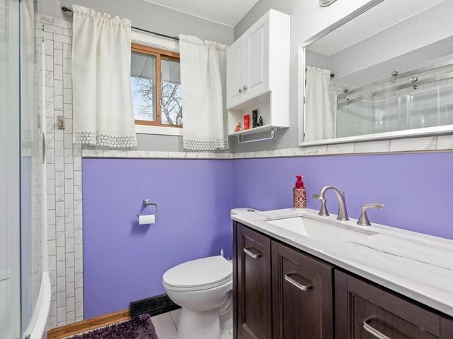 2700 64th Avenue N, Brooklyn Center, MN 55430