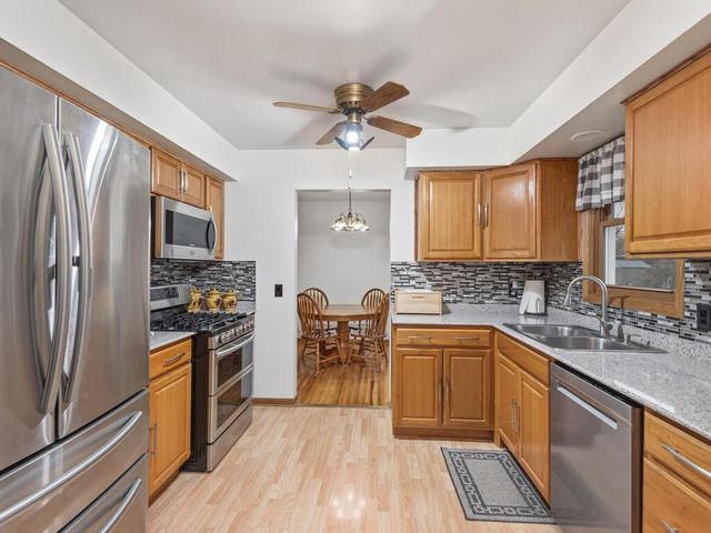 2700 64th Avenue N, Brooklyn Center, MN 55430