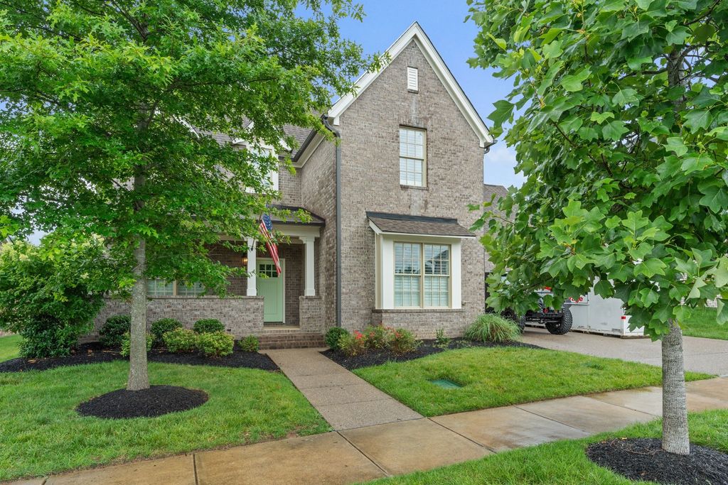 730 Fontwell Ln, Franklin, TN 37064