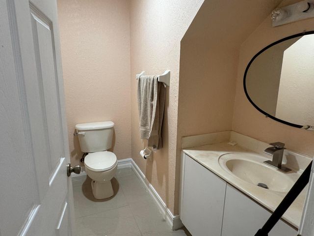 6457 Adriatic Way, Lake Belvedere Estates, West Palm Beach, FL 33413