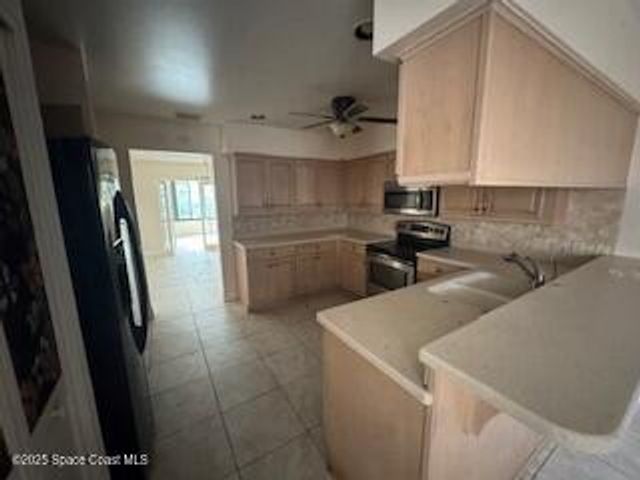 1207 Parkside Place 1207, Indian Harbour Beach, FL 32937