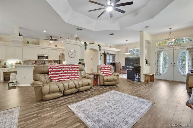 30 Cyclamen Court, Homosassa, FL 34446