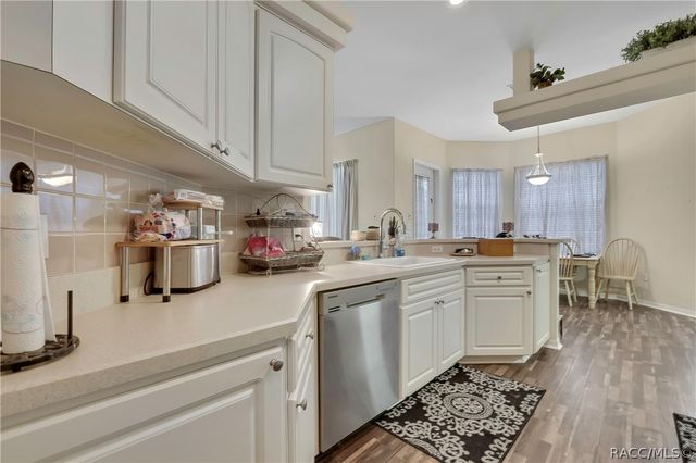 30 Cyclamen Court, Homosassa, FL 34446