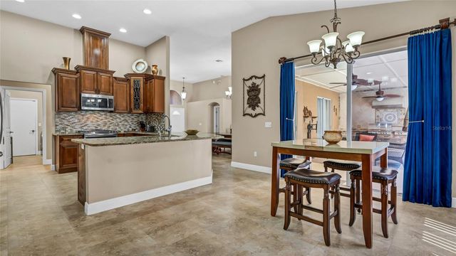 29135 RIVERGATE RUN, Wesley Chapel, FL 33543