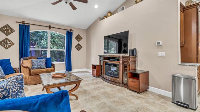 29135 RIVERGATE RUN, Wesley Chapel, FL 33543