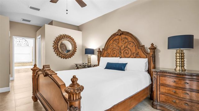 29135 RIVERGATE RUN, Wesley Chapel, FL 33543