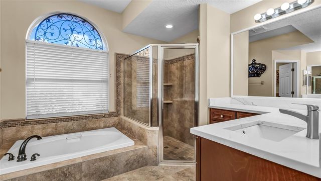 29135 RIVERGATE RUN, Wesley Chapel, FL 33543
