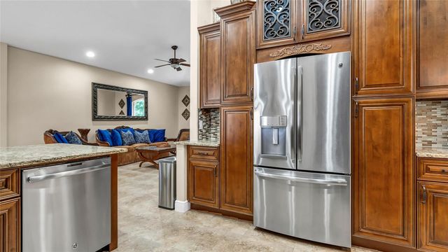 29135 RIVERGATE RUN, Wesley Chapel, FL 33543