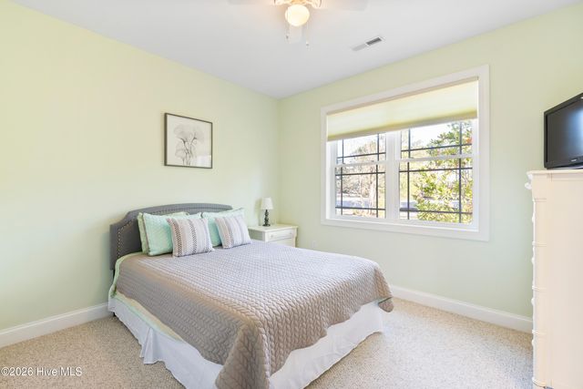 9461 Old Salem Way NW, Calabash, NC 28467