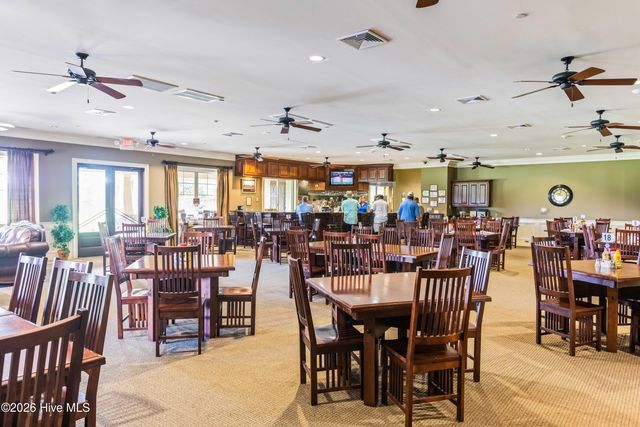 9461 Old Salem Way NW, Calabash, NC 28467