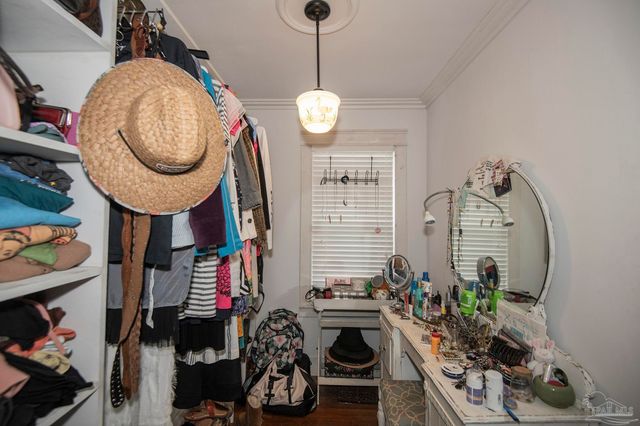 3105 E Lakeview Ave, Pensacola, FL 32503