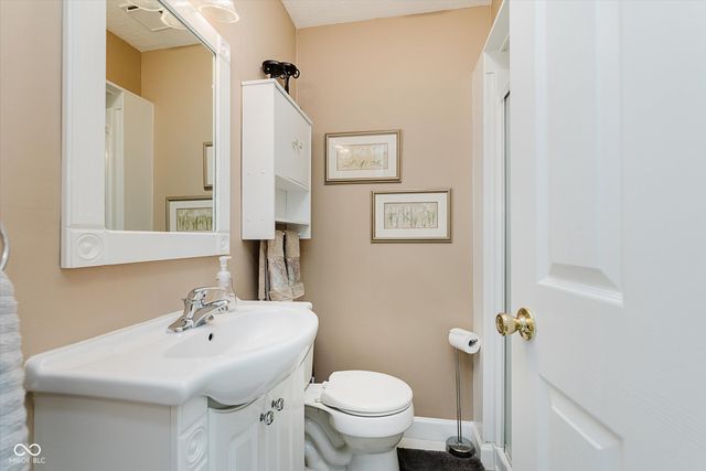 140 Wiley Street, Cicero, IN 46034