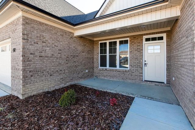 112 Emerald Court, Trinity, NC 27370