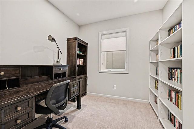 17072 W 168th Place, Olathe, KS 66062