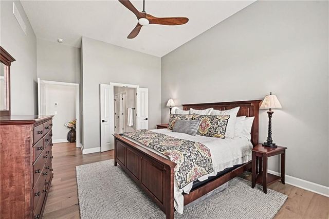 17072 W 168th Place, Olathe, KS 66062