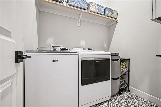 17072 W 168th Place, Olathe, KS 66062