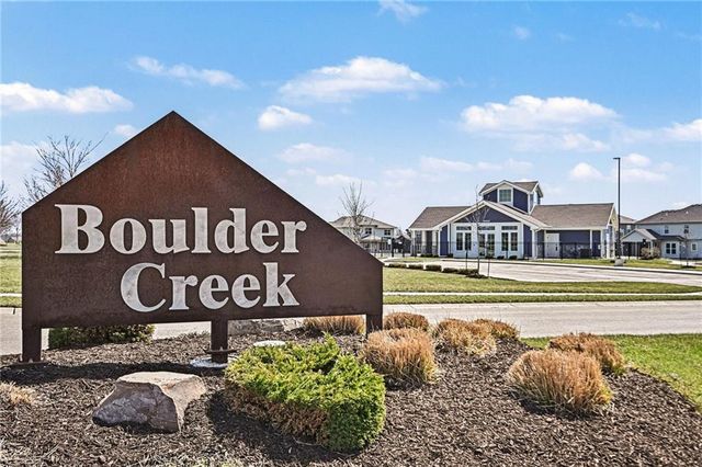 17072 W 168th Place, Olathe, KS 66062