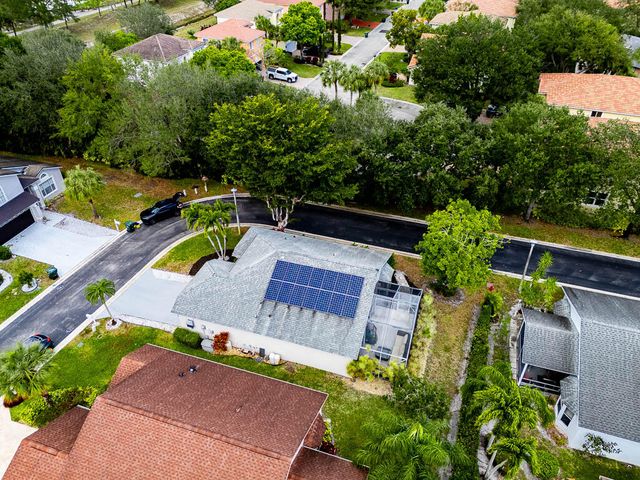 201 Trails End, Greenacres, FL 33413