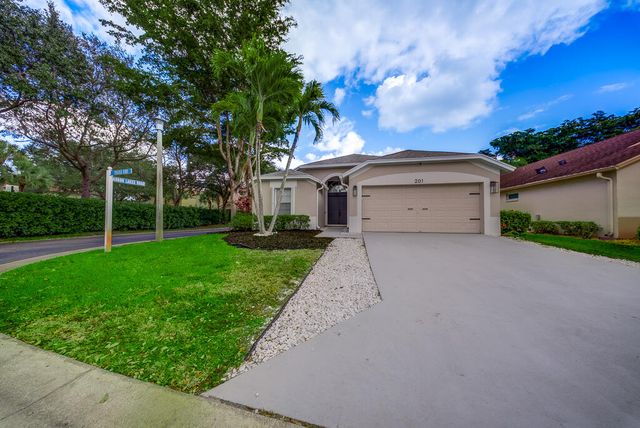 201 Trails End, Greenacres, FL 33413