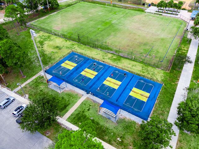 201 Trails End, Greenacres, FL 33413