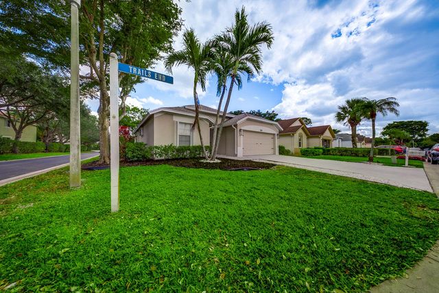 201 Trails End, Greenacres, FL 33413