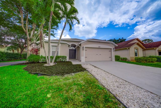 201 Trails End, Greenacres, FL 33413