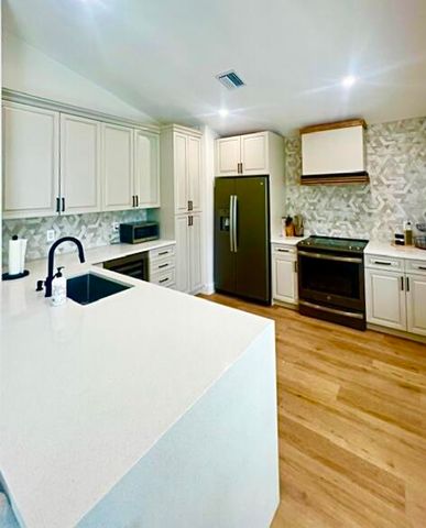 201 Trails End, Greenacres, FL 33413