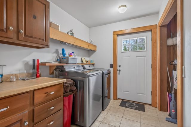 9531 W Silver Lake Road, Golden Twp, MI 49436