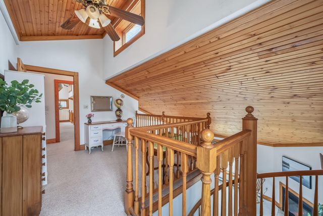9531 W Silver Lake Road, Golden Twp, MI 49436