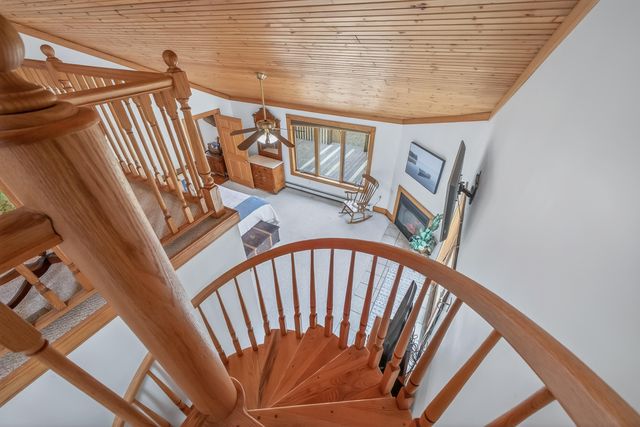 9531 W Silver Lake Road, Golden Twp, MI 49436