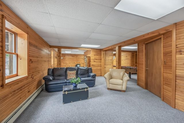 9531 W Silver Lake Road, Golden Twp, MI 49436