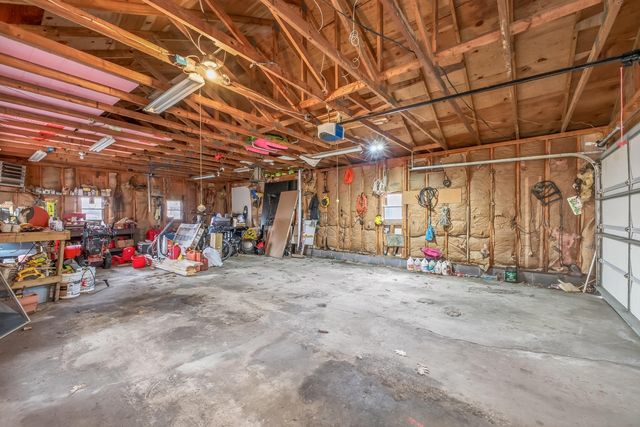 9531 W Silver Lake Road, Golden Twp, MI 49436