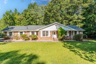 115 Brookwood Lane, Fayetteville, GA 30215