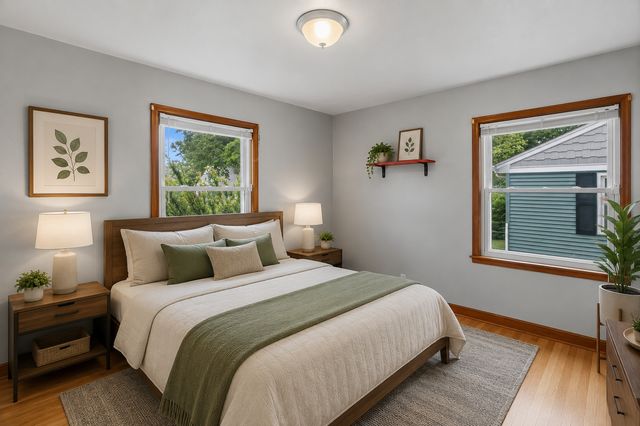 2711 5th Avenue E, North Saint Paul, MN 55109